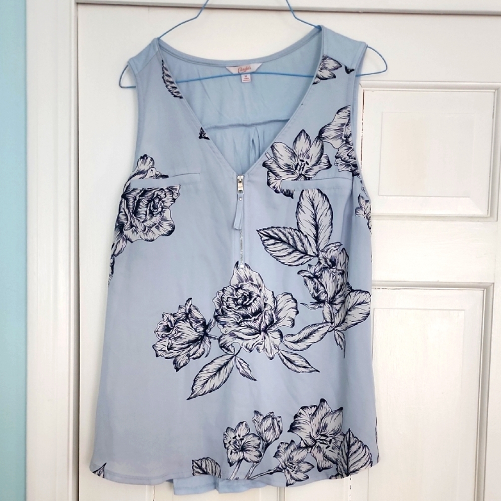 Junior's Tee